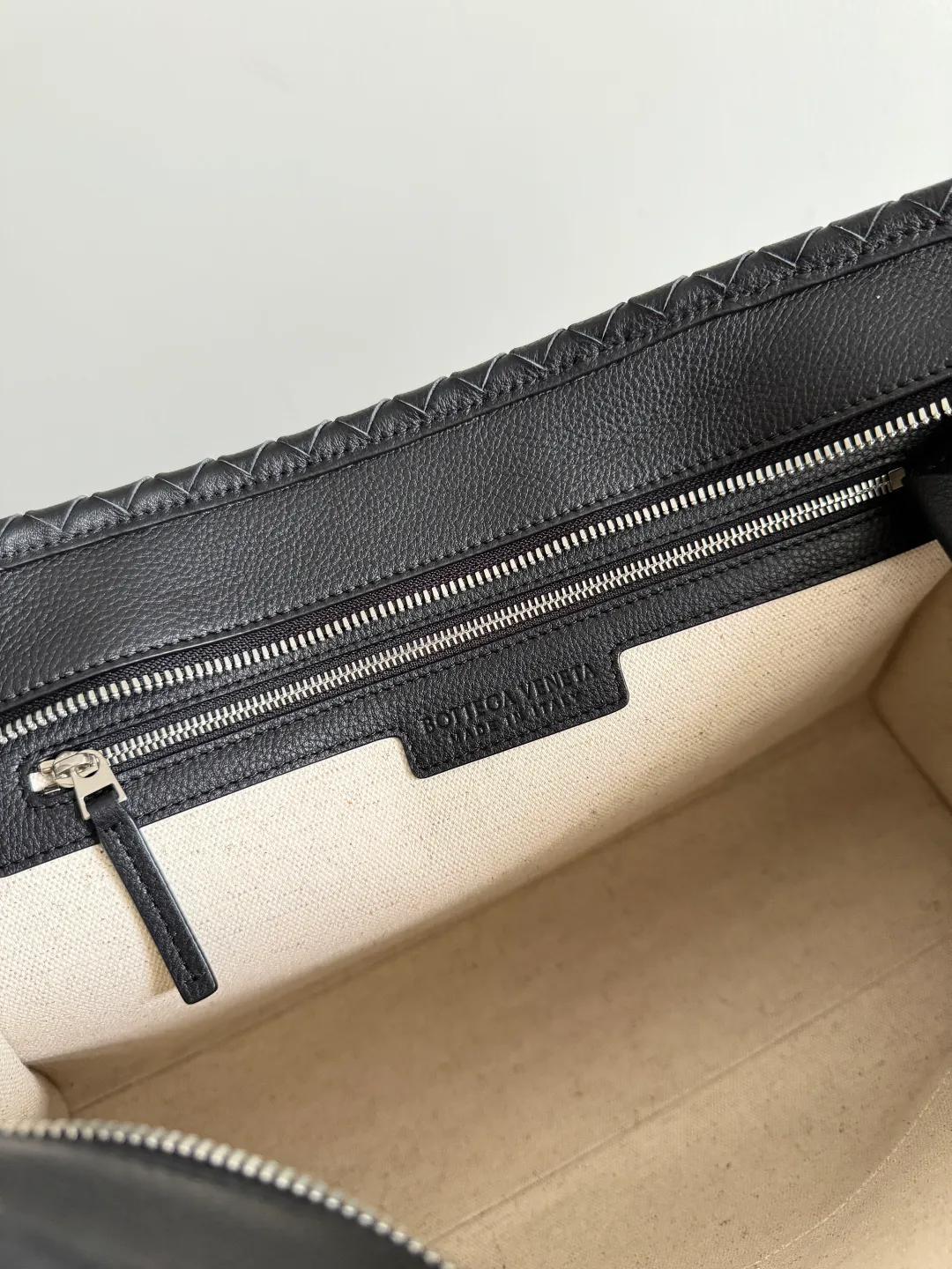 All categories 💚 Top version men’s bags 💚 BV 2026 official website new BV crossbody bag